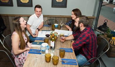 Poms Kitchen - a place for friends