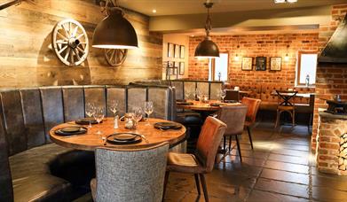 Three Horseshoes Country Inn