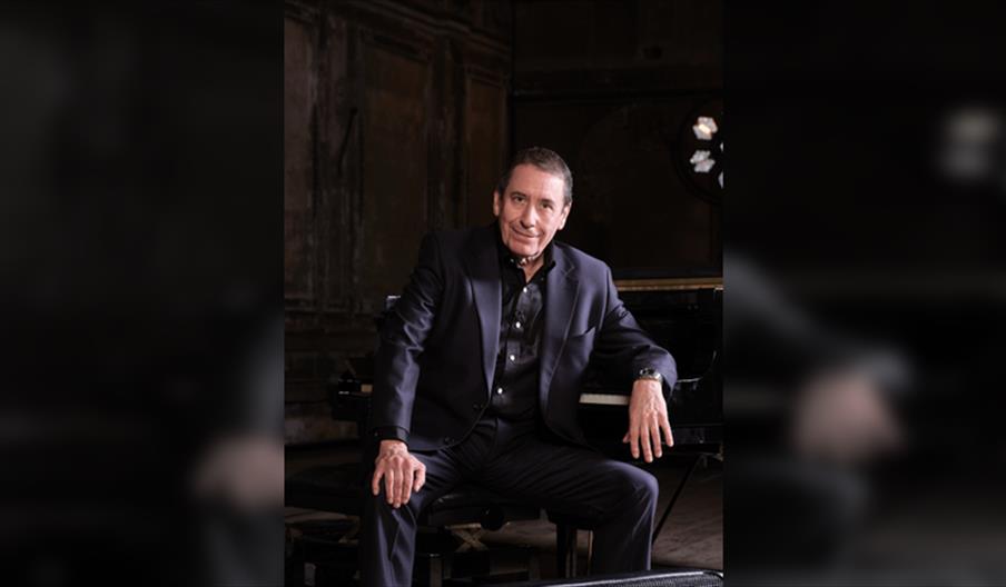 Jools Holland and His Rhythm & Blues Orchestra
