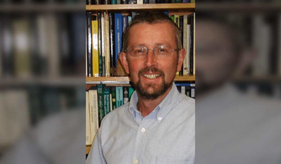 Tree Walk with Dr. Peter Thomas