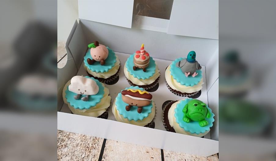NEW: Junior Jelly Cat-inspired Cupcakes