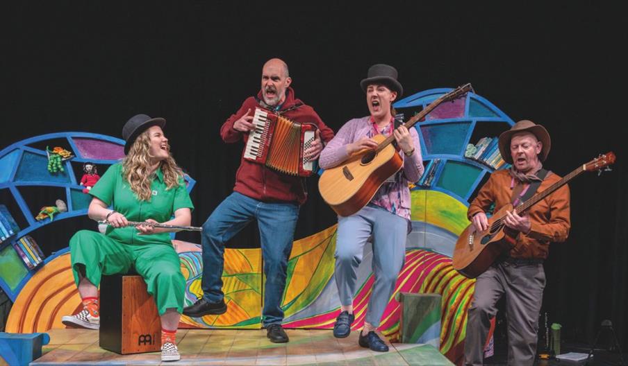 Mikron's company with musical instruments