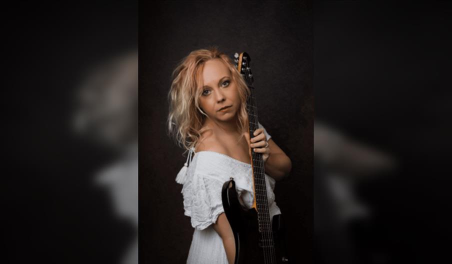 Chantel McGregor