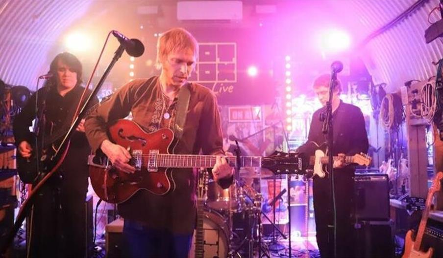 The Hanging Stars + the John Street Revival