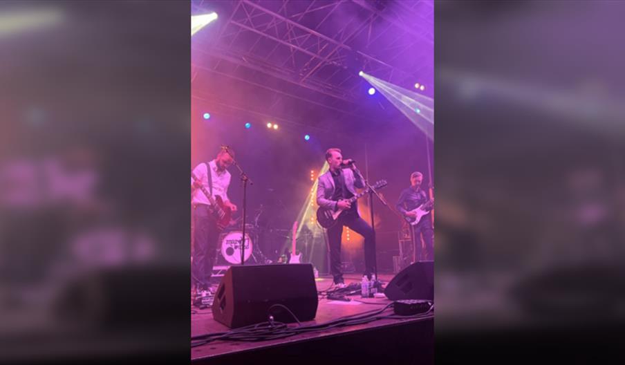 Arctic Monkeys Tribute: The Mardy Bums