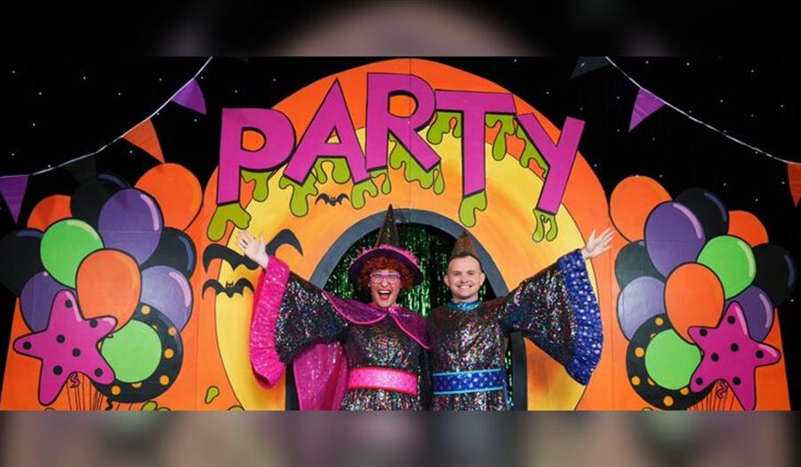 The McDougalls: Halloween Party Show