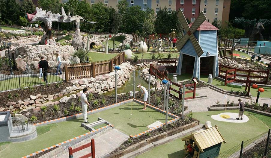 Extraordinary Golf at Alton Towers Resort