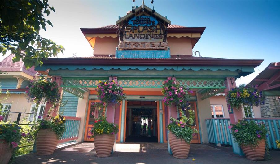 Front of Splash Landings Hotel