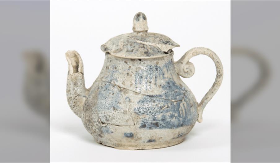 Tobacco pipes, porcelain and teapots: Three centuries of pottery making in Newcastle under Lyme