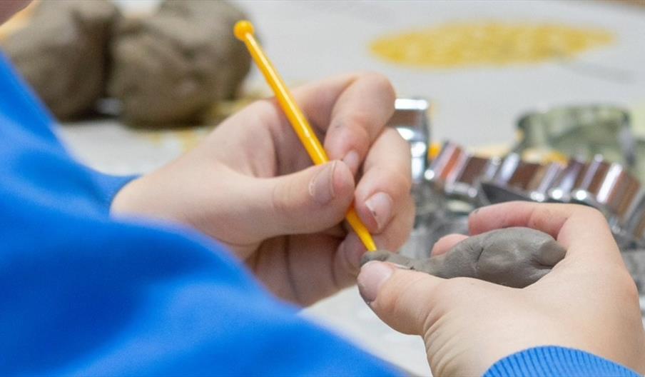 Clay Drop In Workshop