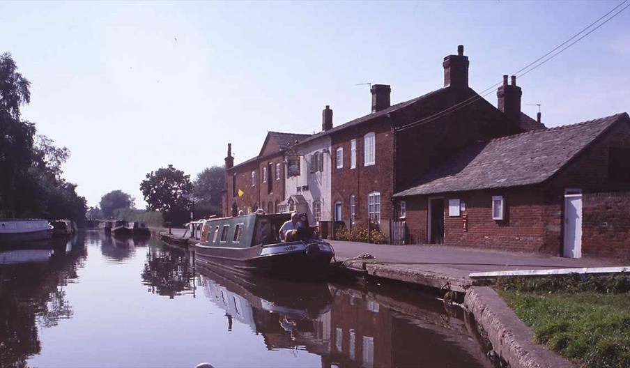 Coventry Canal near Fradley Junction