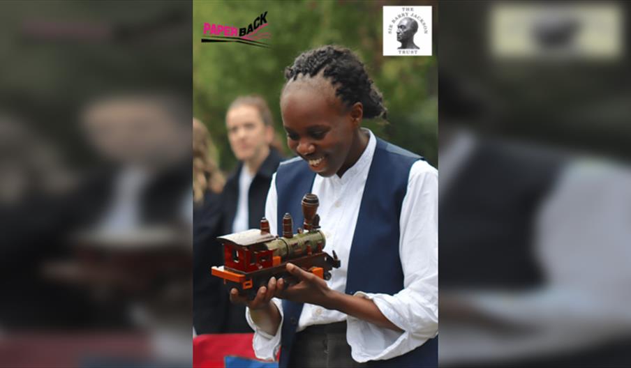 Paperback Theatre presents The Railway Children at Himley Hall