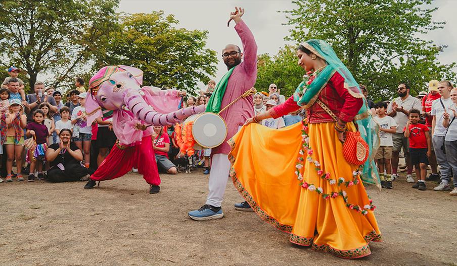 South Asian arts and culture at Appetite's Big Feast in Smithfield, Stoke-on-Trent. Enjoying live music and dance.