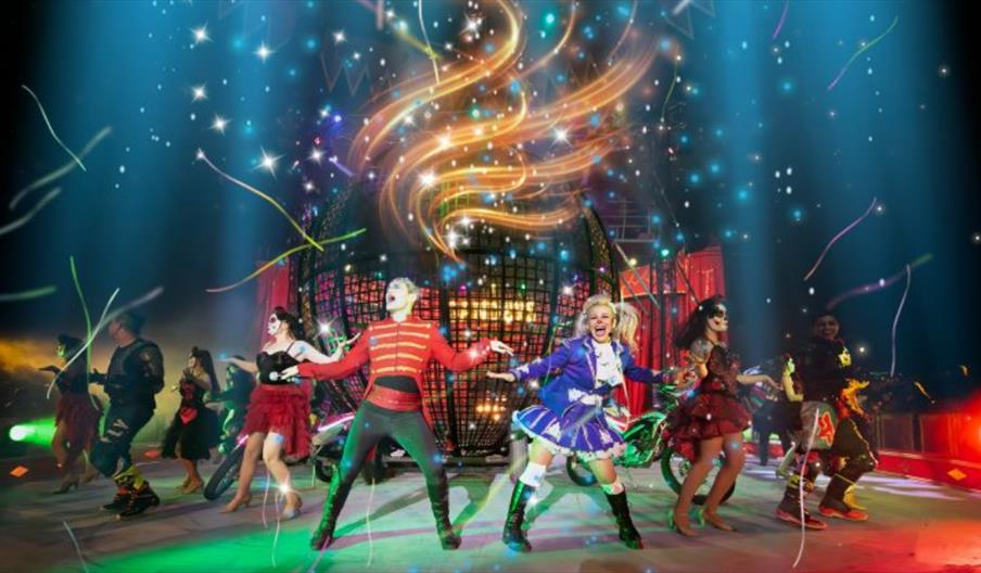 Spectacular entertainers performing at Gandeys Circus