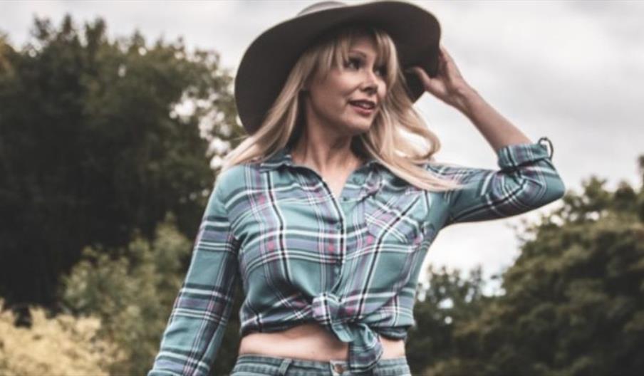 image of Sarah Riches