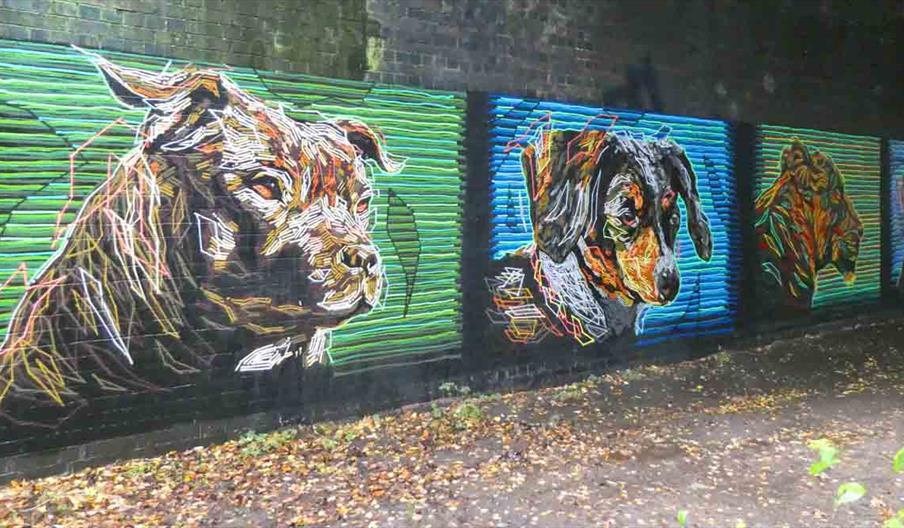 Graffiti art outdoor gallery artworks of animals