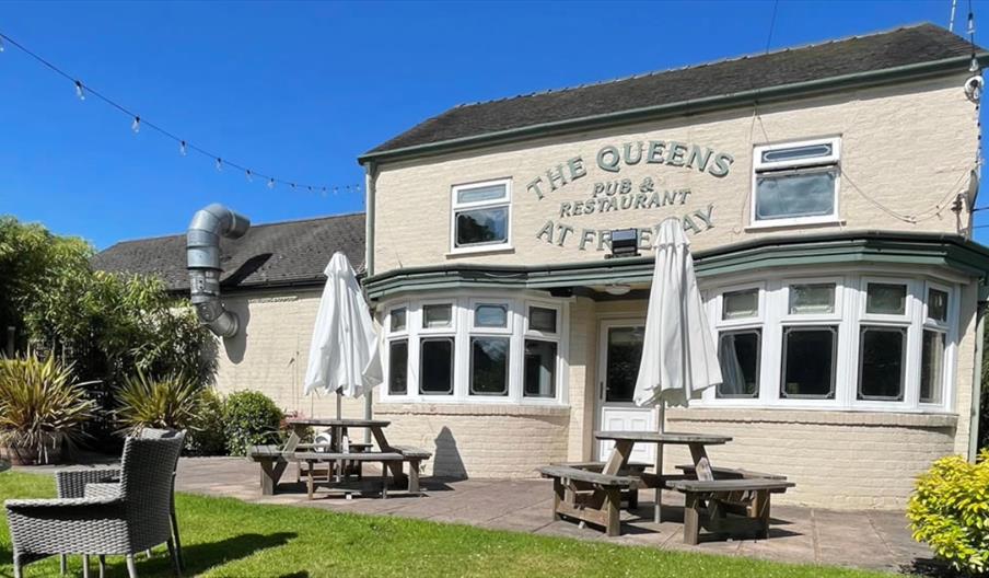 The Queens at Freehay