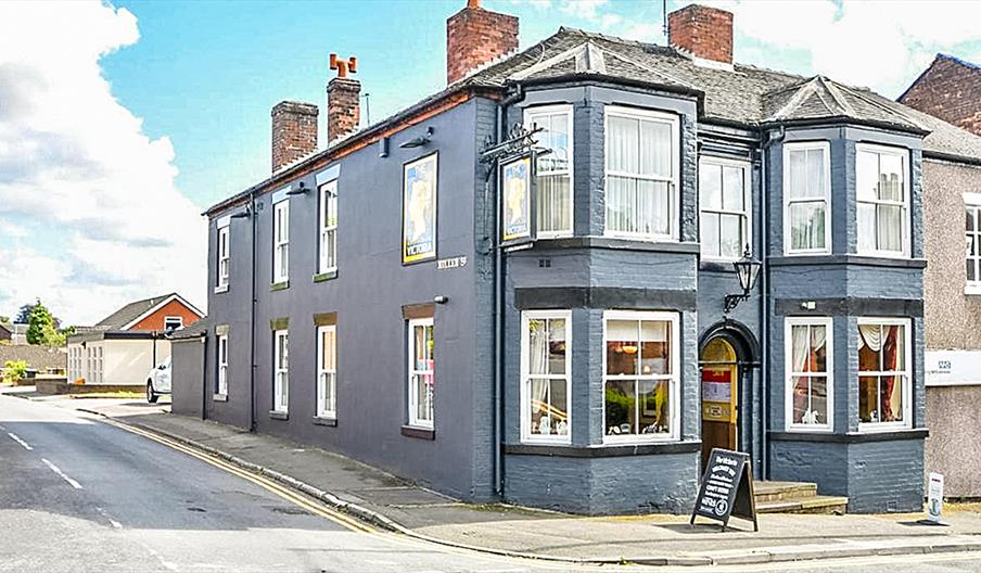 Image shows a sunny day outside The Victoria in Newcastle-under-Lyme, Staffordshire