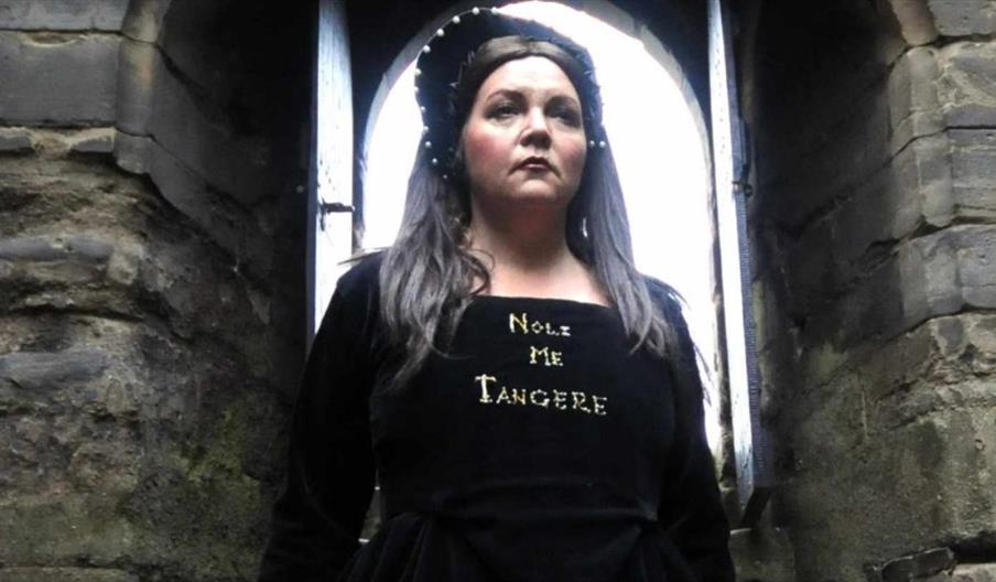 image of  Lesley Smith dressed as Anne Boleyn