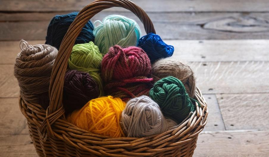 Workshop - Throw Knitting
