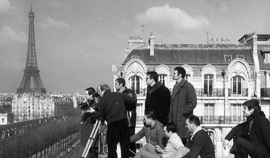 Nouvelle Vague (12A)