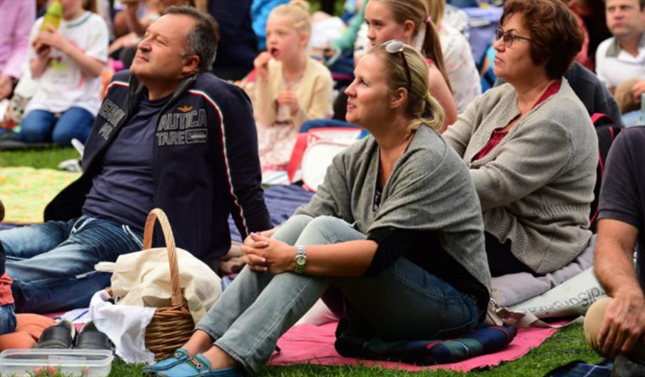 A Midsummer Night's Dream - outdoor theatre