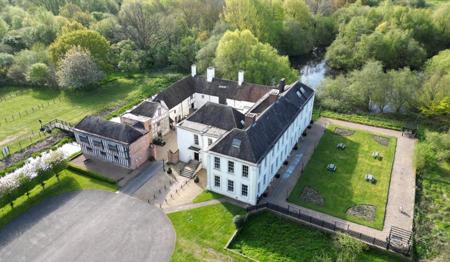 Drone photo of Middleton Hall