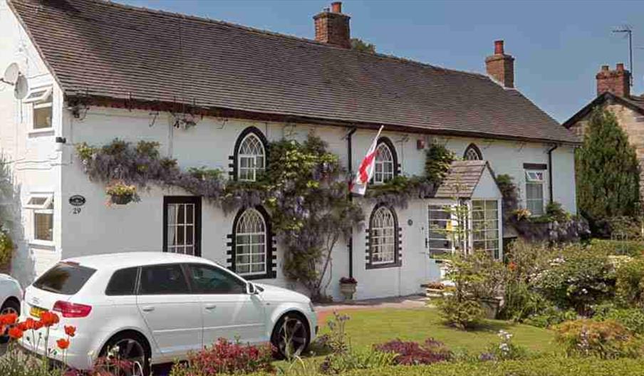 Wisteria Cottage B&B