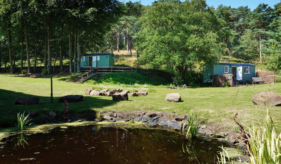 Hen Cloud Cottages - self catering shepherds huts, glamping and apartments