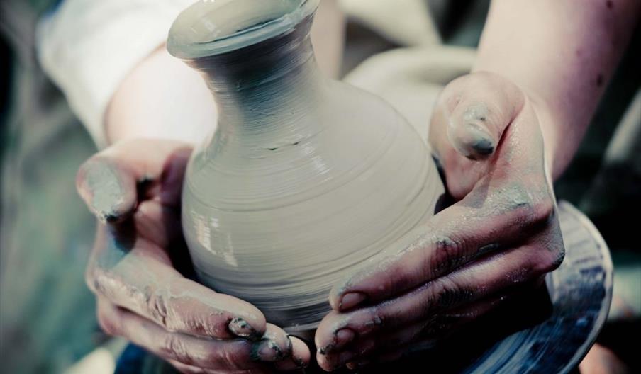 Throw A Pot Session