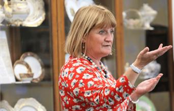 You Choose!'Recall and Relive with Kath Reynolds