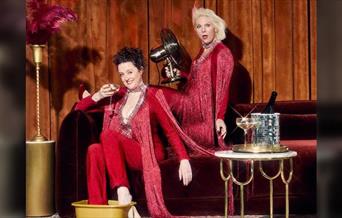 Scummy Mummies: Hot Mess