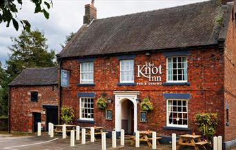 The Knot Inn