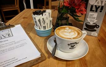 No 5 Cafe