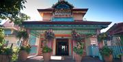 Front of Splash Landings Hotel